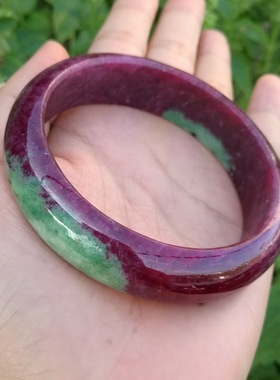 鸽血红透体手镯红绿宝红宝石