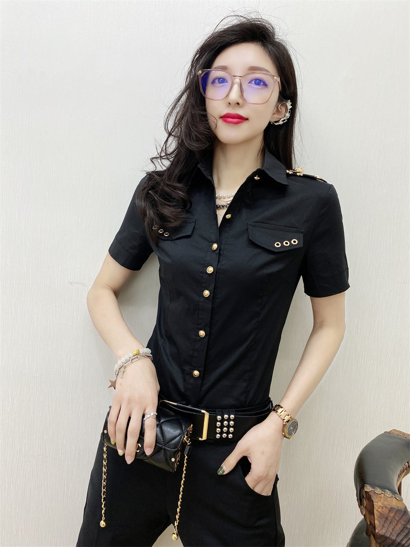 时尚洋气纽扣装饰短袖衬衫女韩版修身方领打底衬衣女装上衣小衫潮
