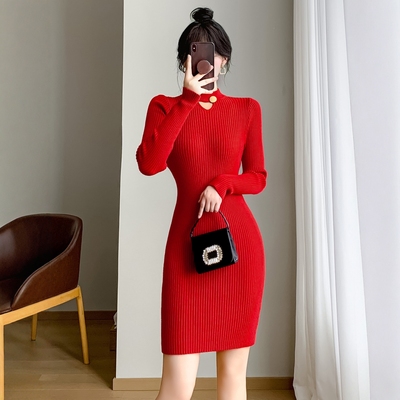 针织连衣裙冬天配大衣的裙子