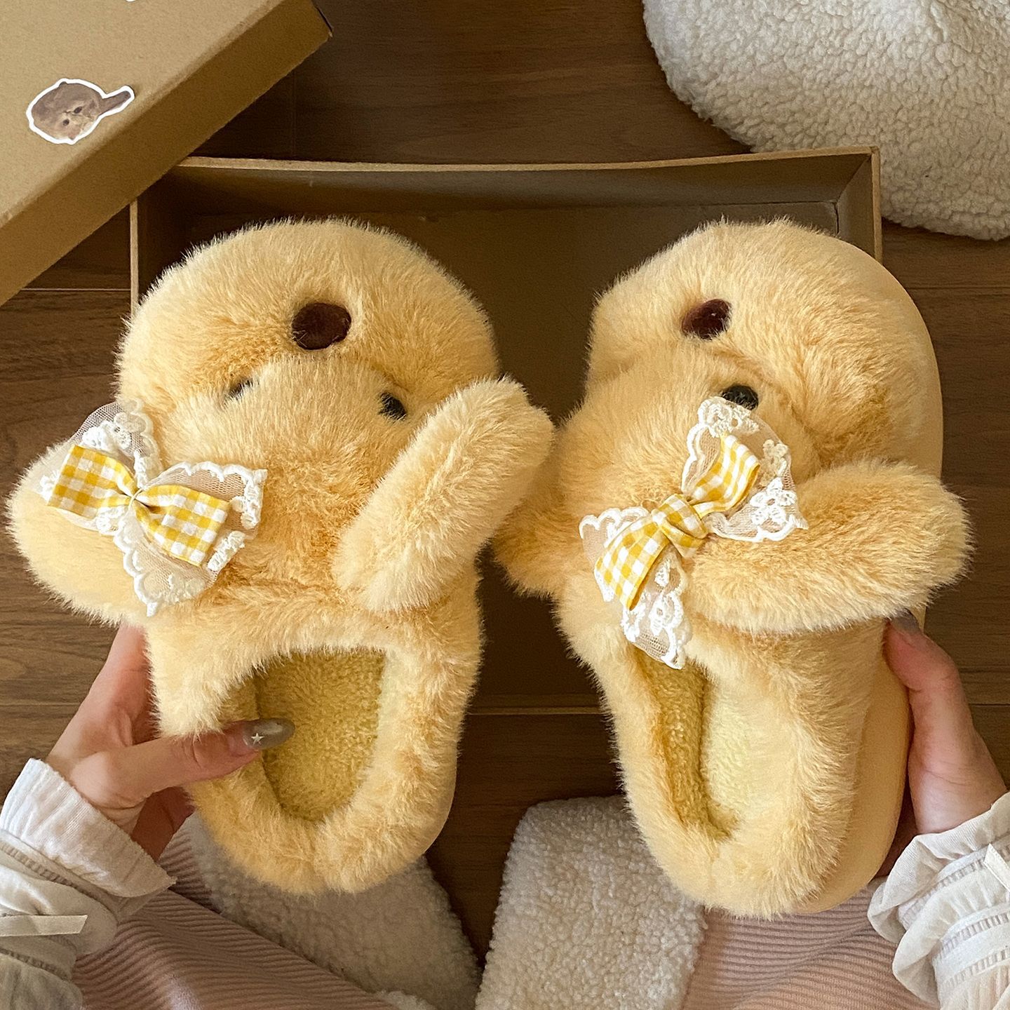 2025年新款卡通毛绒蝴蝶结小狗棉拖秋冬女生居家保暖轻便EVA棉鞋