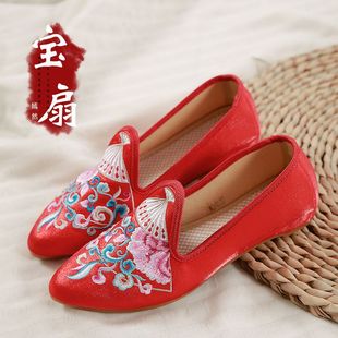 红色软底低跟跳舞鞋 民族风老北京绣花布鞋 新款 2020春夏广场舞布鞋