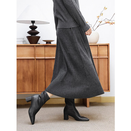 山羊绒针织螺纹优雅A字半身裙