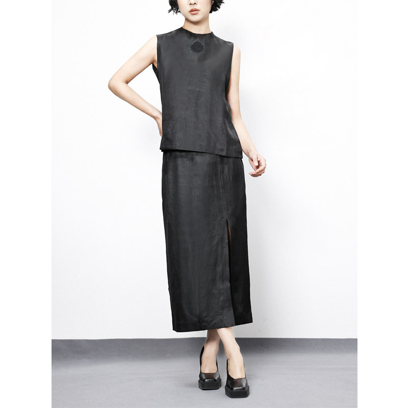 秀款厚质香云纱修身礼服中长半裙