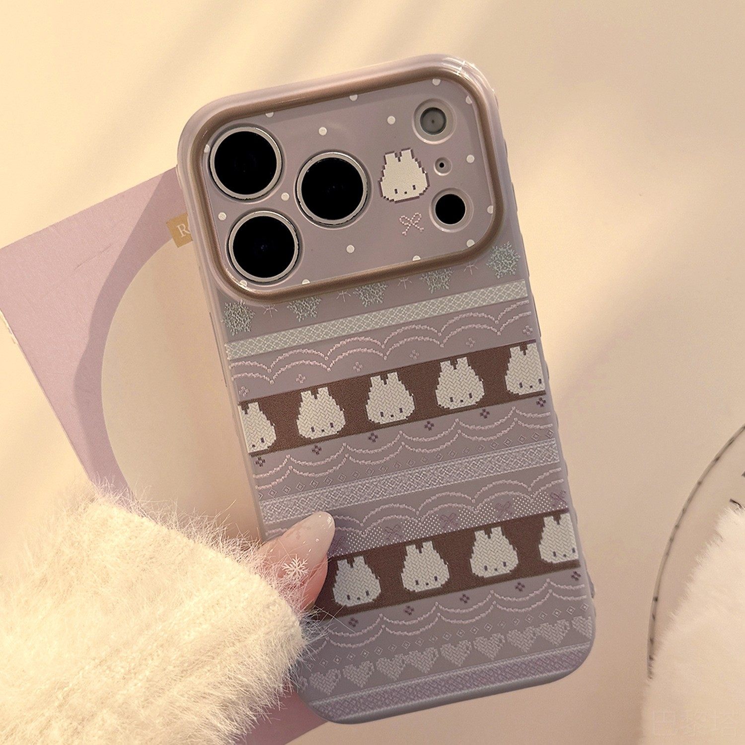 摩卡棕棕马元宝防摔手机贴膜费尔岛兔彩绘光油显脸小保护,3C数码配件,手机贴膜,淘宝优惠券,粉丝福利购,淘宝优惠卷