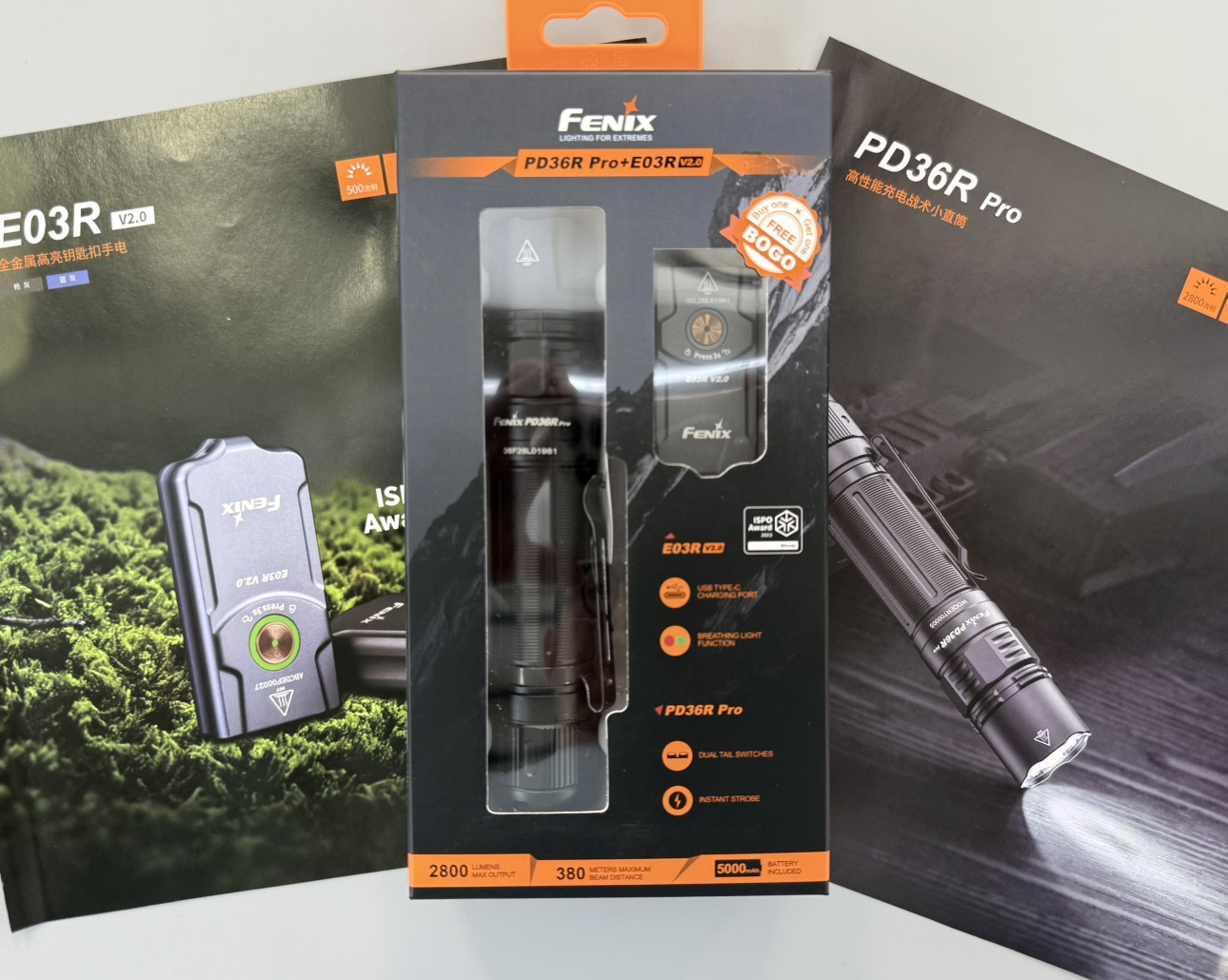 礼品装Fenix菲尼克斯 PD36R Pro手电筒强光远射便携充电战术小直