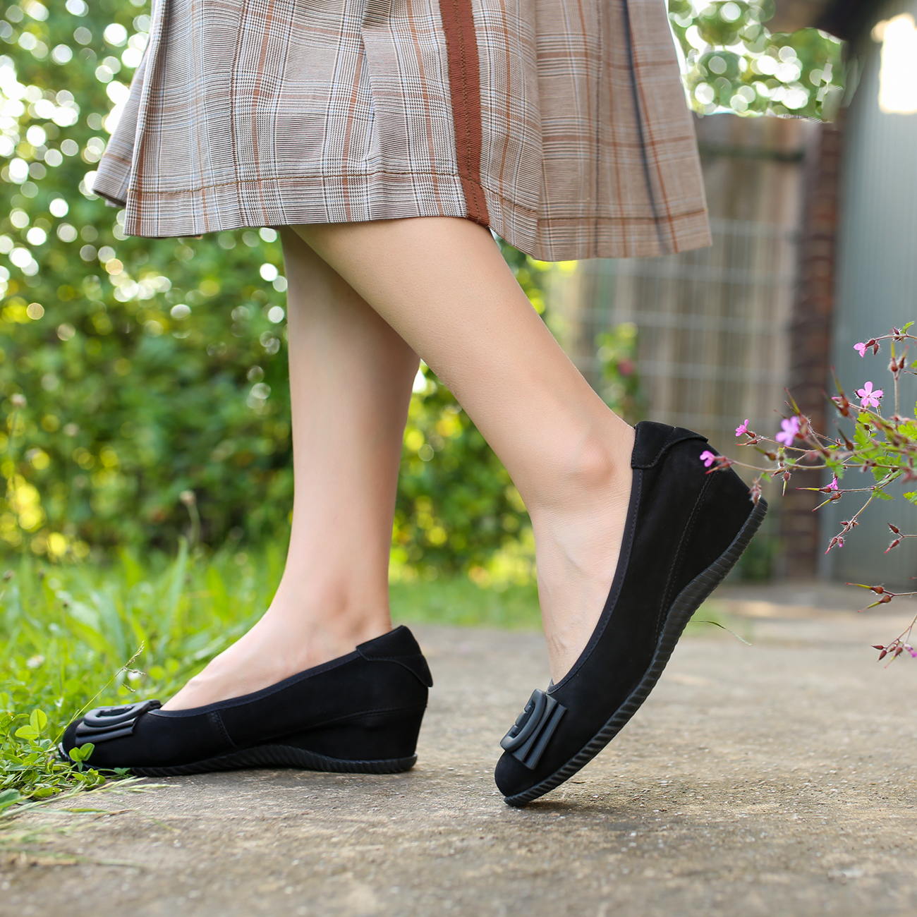 KUFENBERG坡跟宽楦软底舒适女鞋