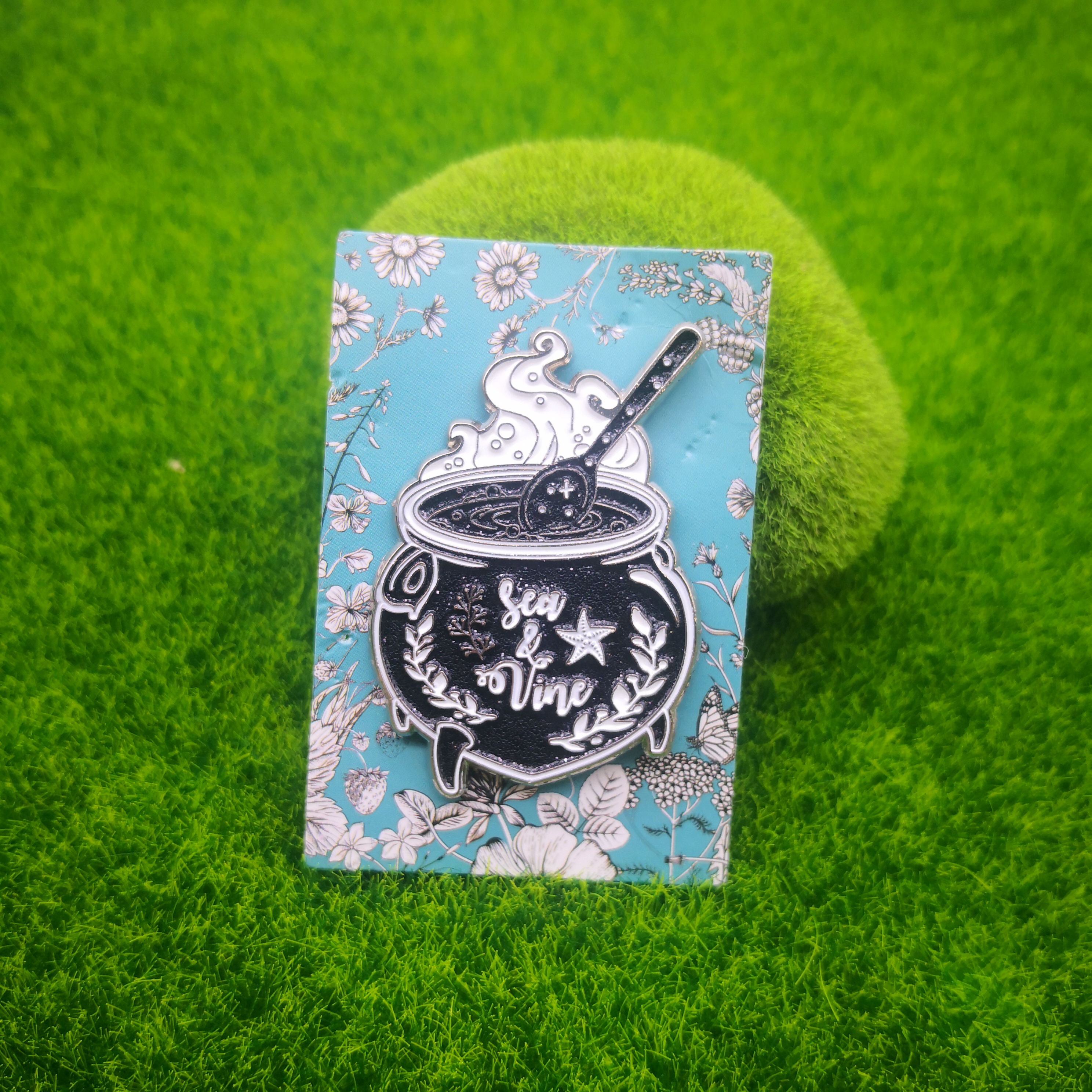 别针奇幻收藏女巫坩埚魔法药金属徽章