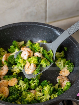 28cm压铸麦饭石不粘炒锅国产平底