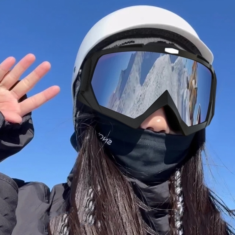 滑雪眼镜女滑雪镜护目镜登山可戴近视防雾成人户外雪地雪山装备男