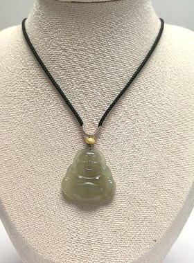 D599# 天然和田玉黄口料佛公吊坠28.8*28.5*5.9mm 重7.64克