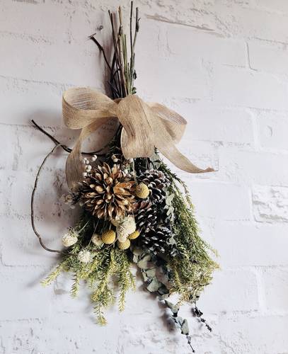 乡村倒挂千层黄金球松果艺术干花