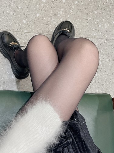 七阿嬷性感超薄0D黑丝连裤袜