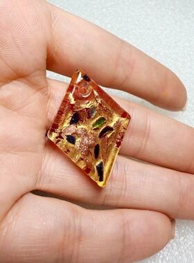 手工琉璃菱形金箔吊坠活力红金