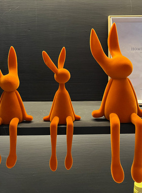 克莱因蓝卡通植绒坐姿网红兔子摆件现代客厅电视柜酒柜家居装饰品