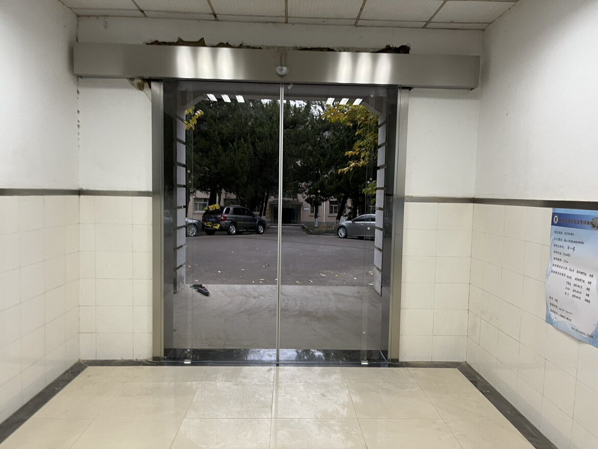 南京自动门感应门电动玻璃门电机多玛维修保办公门禁指纹刷卡人脸