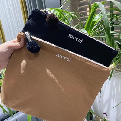 收纳包拉链简约字母手拿