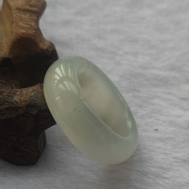 天然玉石岫玉戒指指环时尚流行