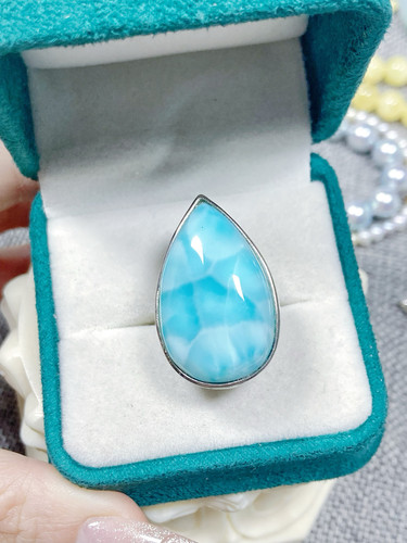 天然多米尼加海纹石龟背纹925银大水滴食指戒蓝白半玉化料HWS013