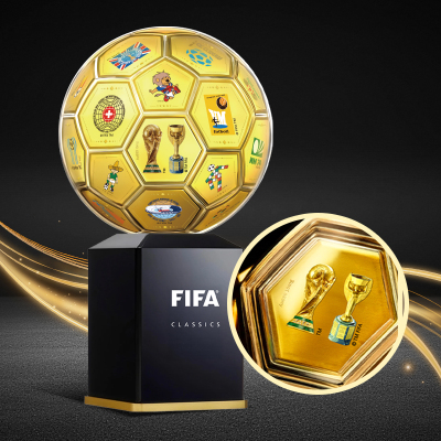 历届世界杯海报吉祥物纪念章拼图金球FIFA历届世界杯王者金球上海