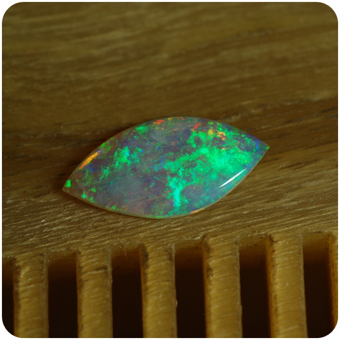 澳宝澳大利亚天然欧泊项链马眼0.4ct 5*10戒面极光欧泊石加工在类目 珠宝/钻石/翡翠/黄金, 彩色宝石/贵重宝石, 其他中 - 来自Buy2taobao.com提供专业的淘宝代购服务