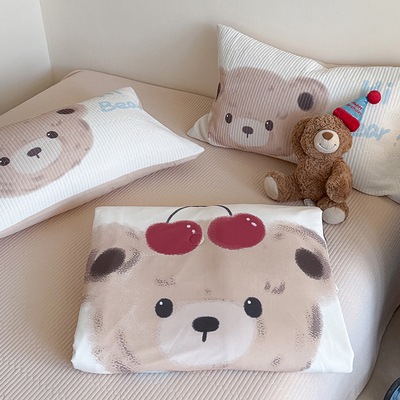 樱桃小熊夏季冰皮凉感亲肤空调被