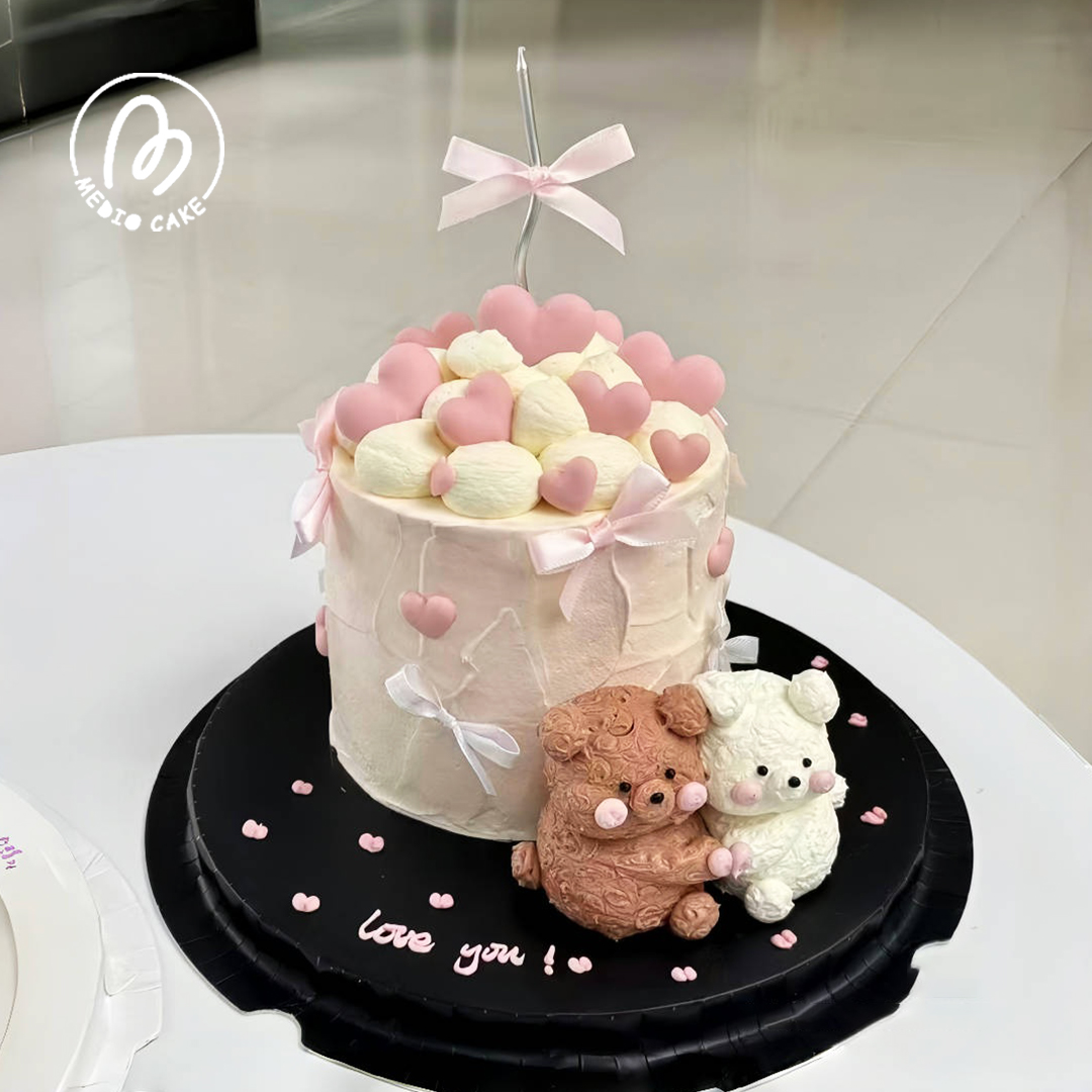北京网红情侣小动物抱抱熊结婚周年纪念生日蛋糕同城配送米帝欧