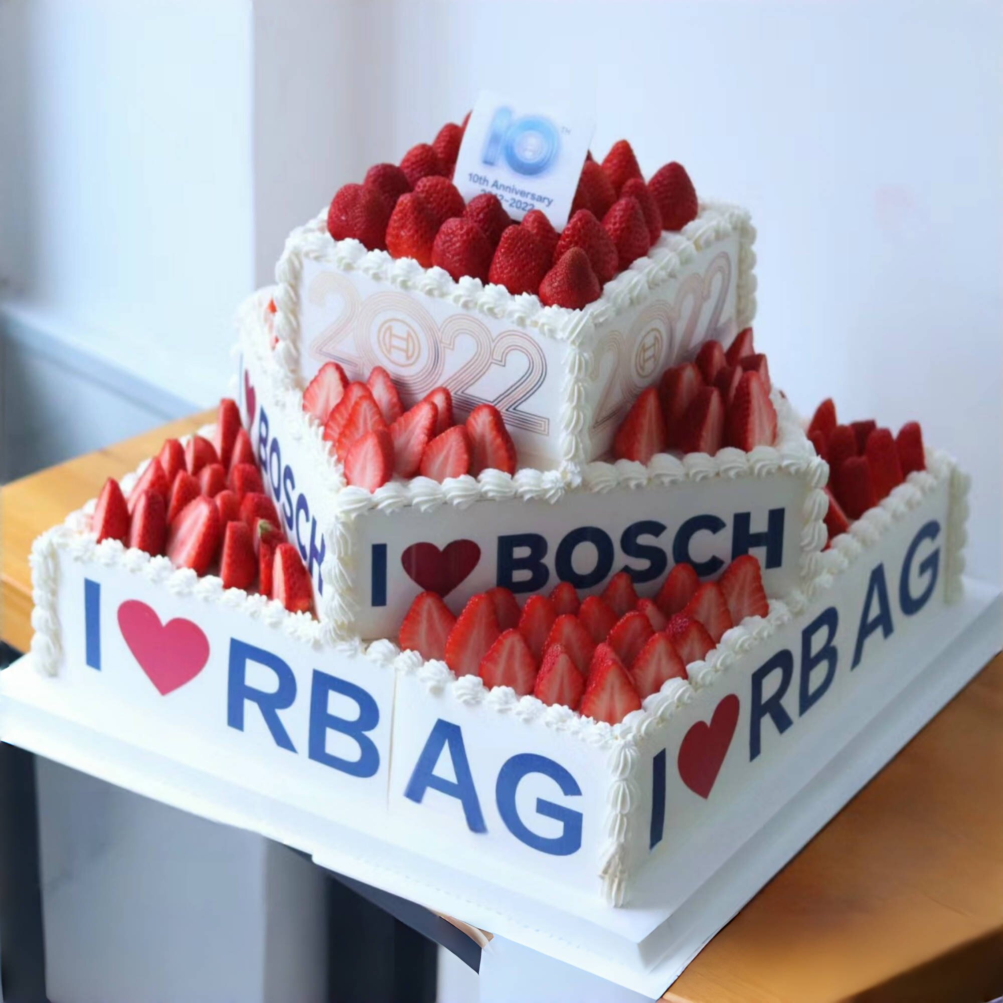 米帝欧企业国庆周年庆典翻糖鲜花多层动物奶油生日蛋糕北京同城送