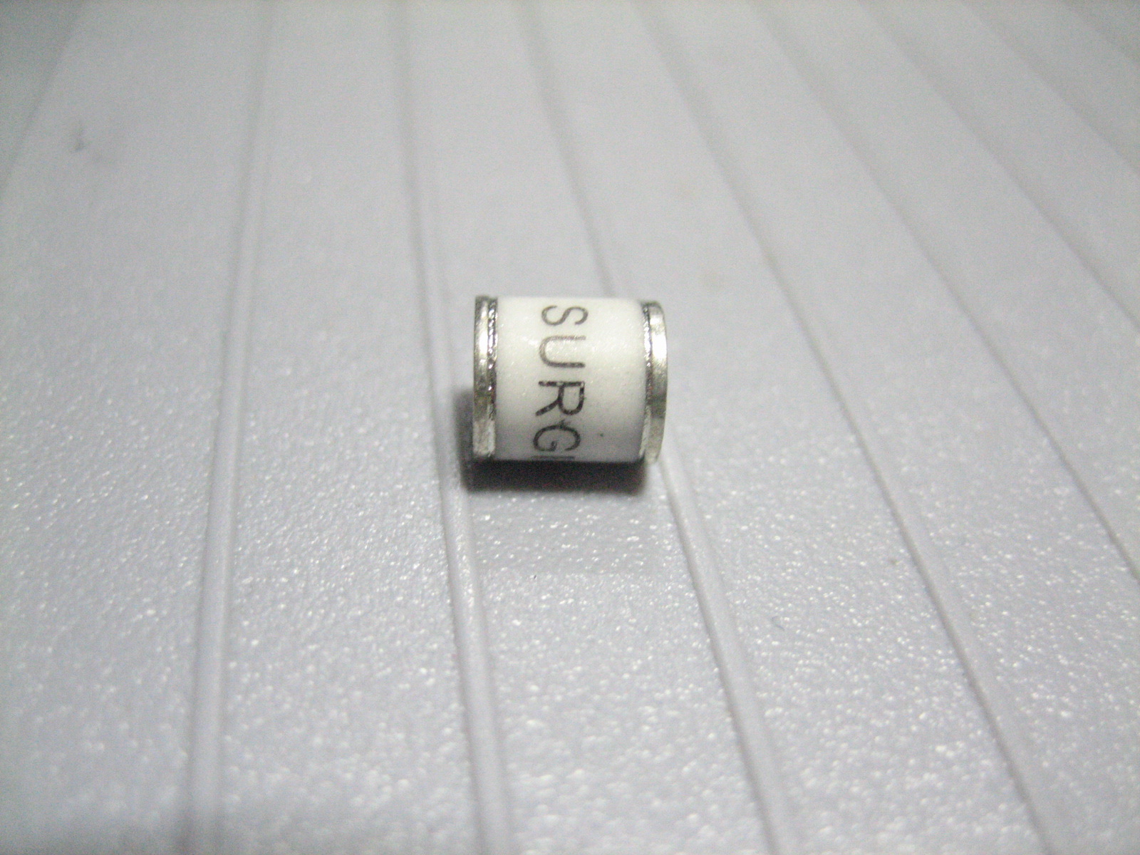 SURGING贴片陶瓷气体放电管 防雷管 SX50-90X 2R90 5.5*6 90V
