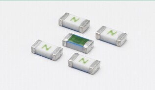 力特贴片保险丝04371.25WR 1206 1.25A 1250MA 一次性