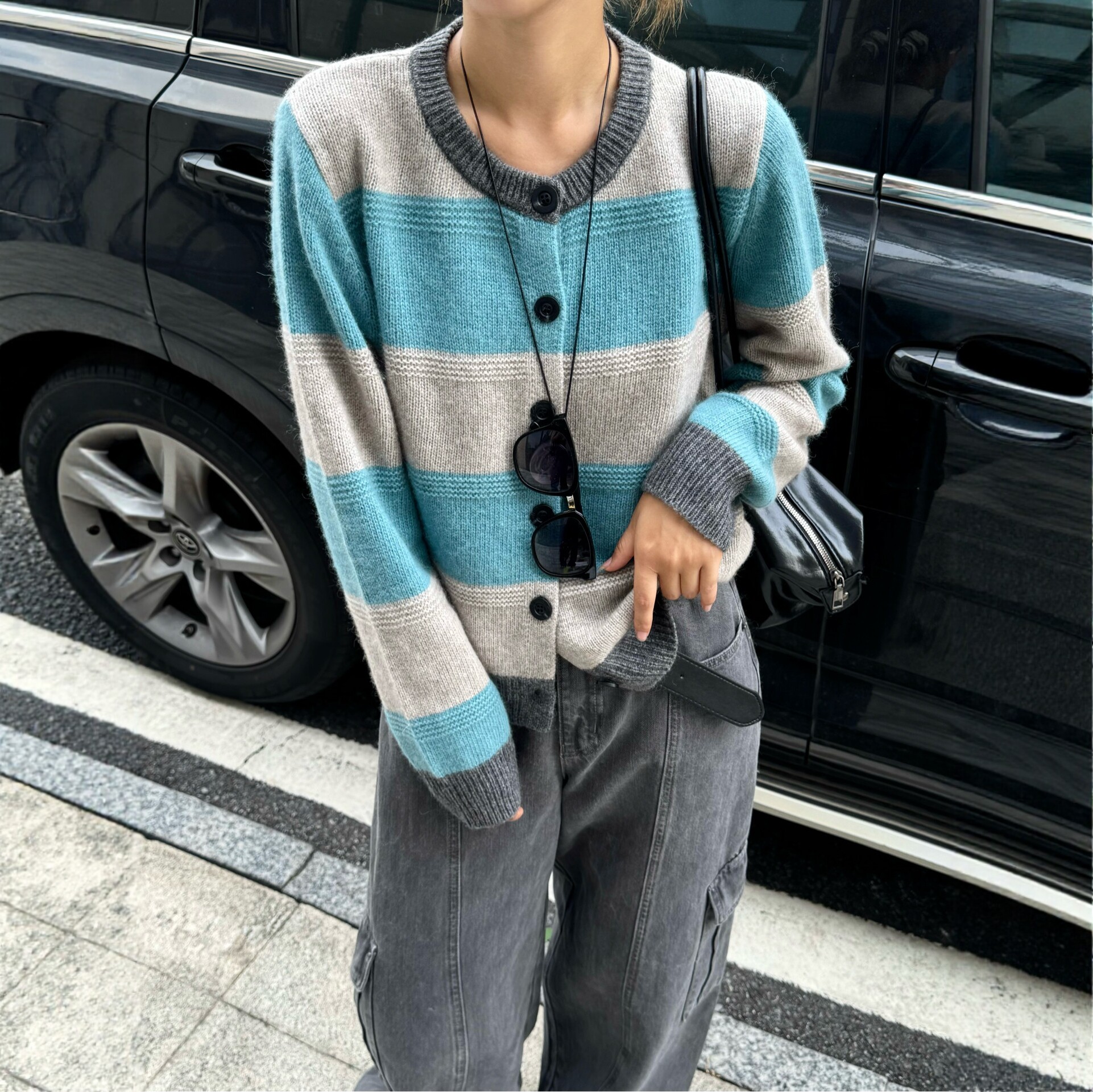 韩系慵懒风拼色条纹单排扣针织开衫女圆领长袖百搭毛衣外套小衫女