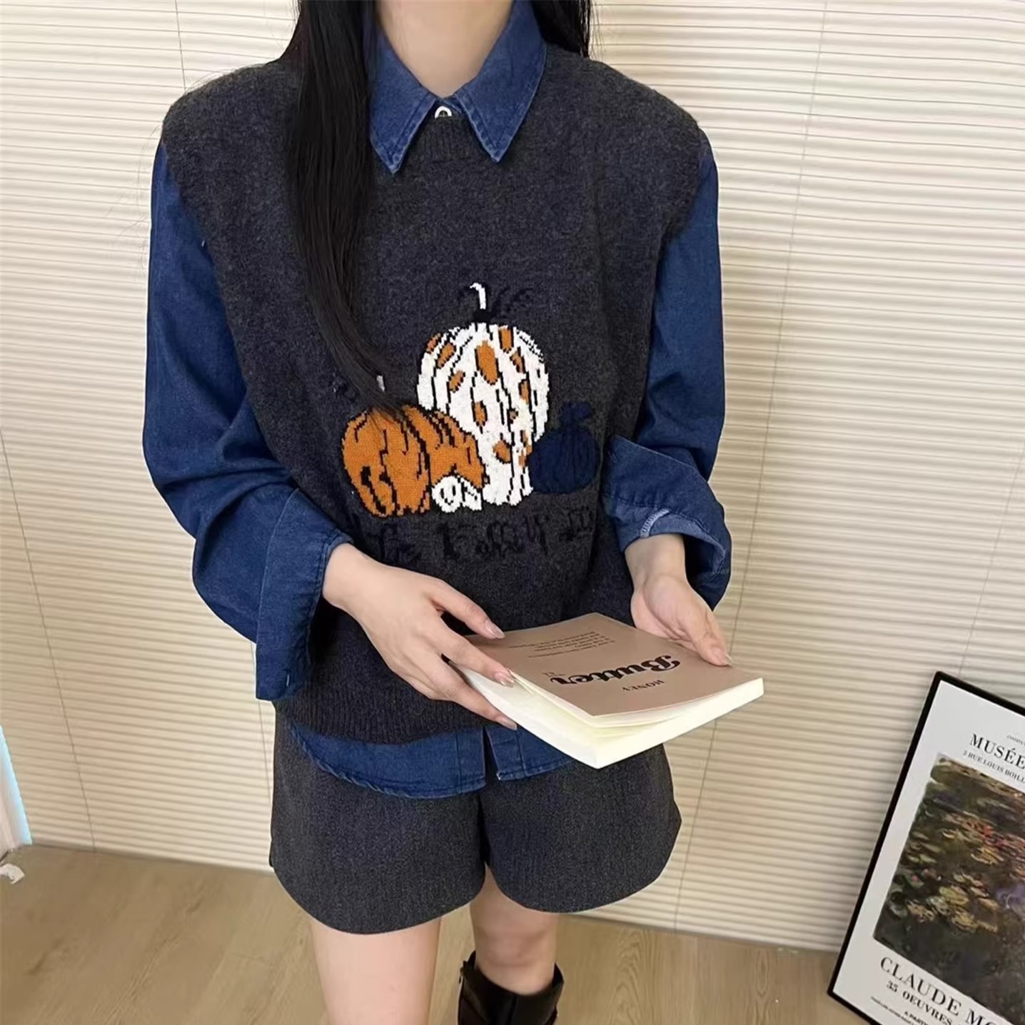 两件套卡通小熊圆领针织马甲女叠穿百搭毛衣牛仔衬衫2025冬季新款