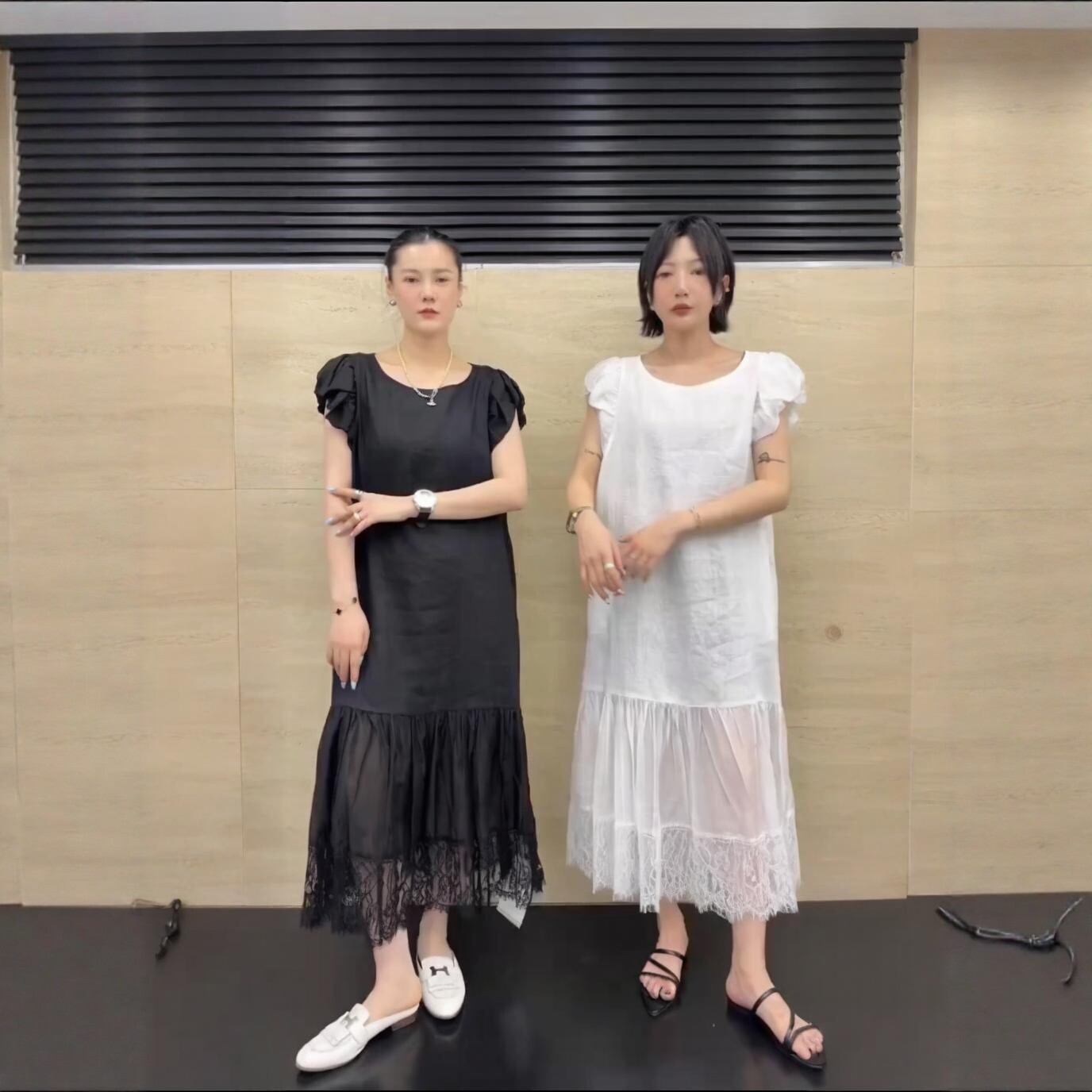 花瓣袖连衣裙女小众长裙拼网纱钩花蕾丝气质减龄女人味显瘦透气夏