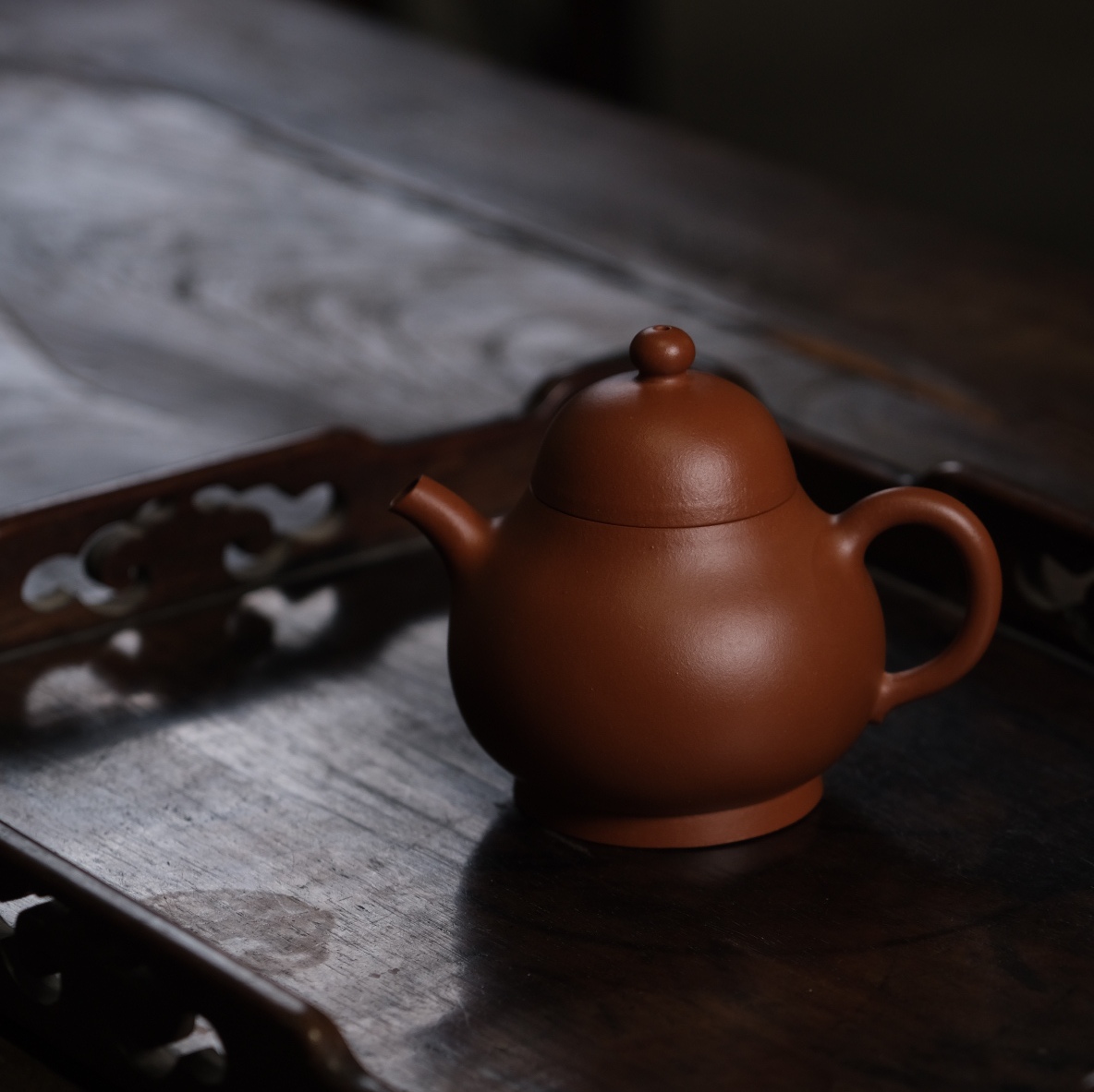 张新茹 高帽壶 朱泥  155cc 师承王强老师 全手工紫砂壶