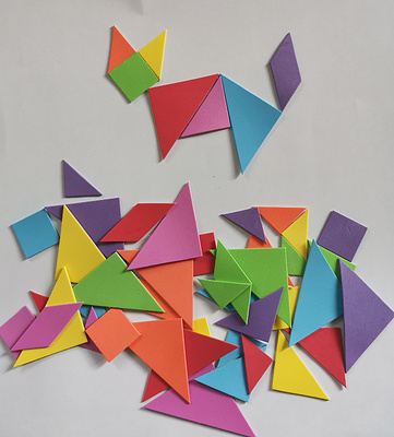 7副自带背胶 七巧板贴纸贴画拼图几何图形启蒙认识小学生创意贴纸