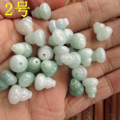 天然翡翠12*7通孔葫芦坠子