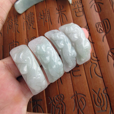 玉琳阁旺财貔貅手排弯条缅甸玉