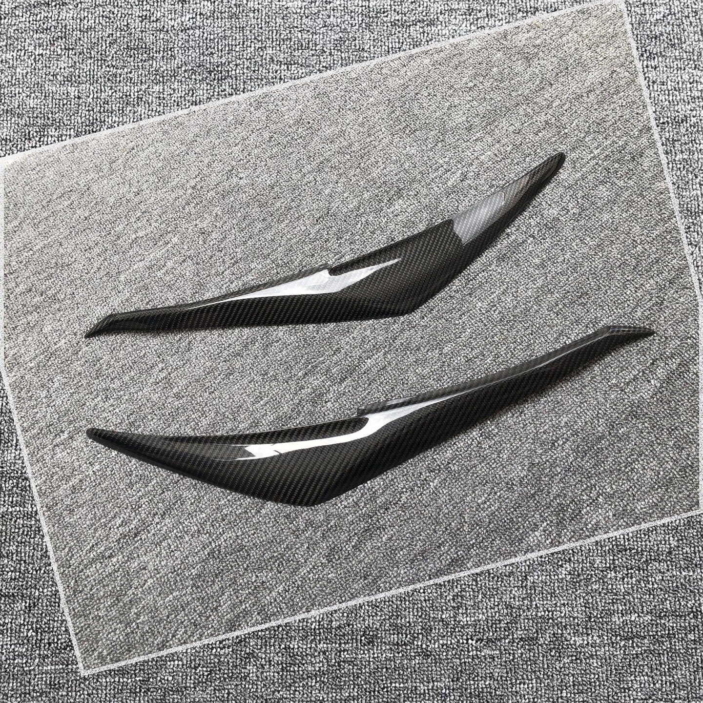 适用于本田 飞度 Freed GB3/GB4/GP3 碳纤维 灯眉 灯眉 /08-16