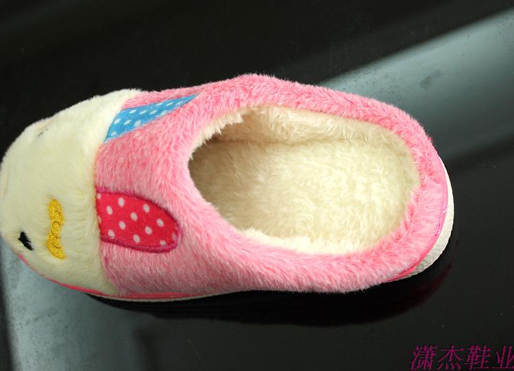 Pantoufles enfants en suède pour hiver - semelle caoutchouc - Ref 986336 Image 4