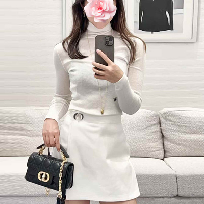 羊毛高龄小蜜蜂针织衫薄