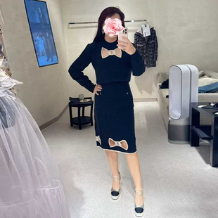 原579 蝴蝶结羊毛针织衫 特惠389 香奶奶 半身裙 25新款 不退不换