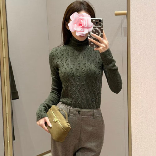 老钱风立体褶皱高领羊毛针织衫