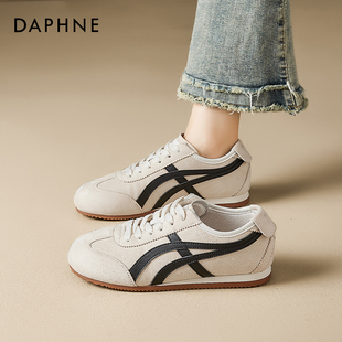 达芙妮芭蕾德训鞋女款2025新款夏季爆款软底小白鞋子百搭休闲板鞋