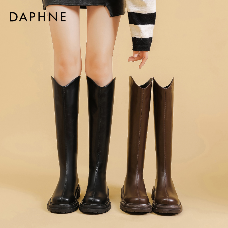 达芙妮英伦风长筒靴V口骑士靴