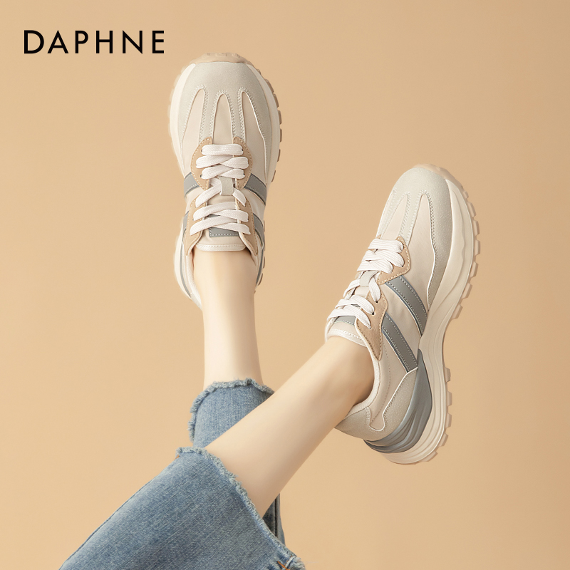 达芙妮休闲厚底阿甘鞋运动鞋