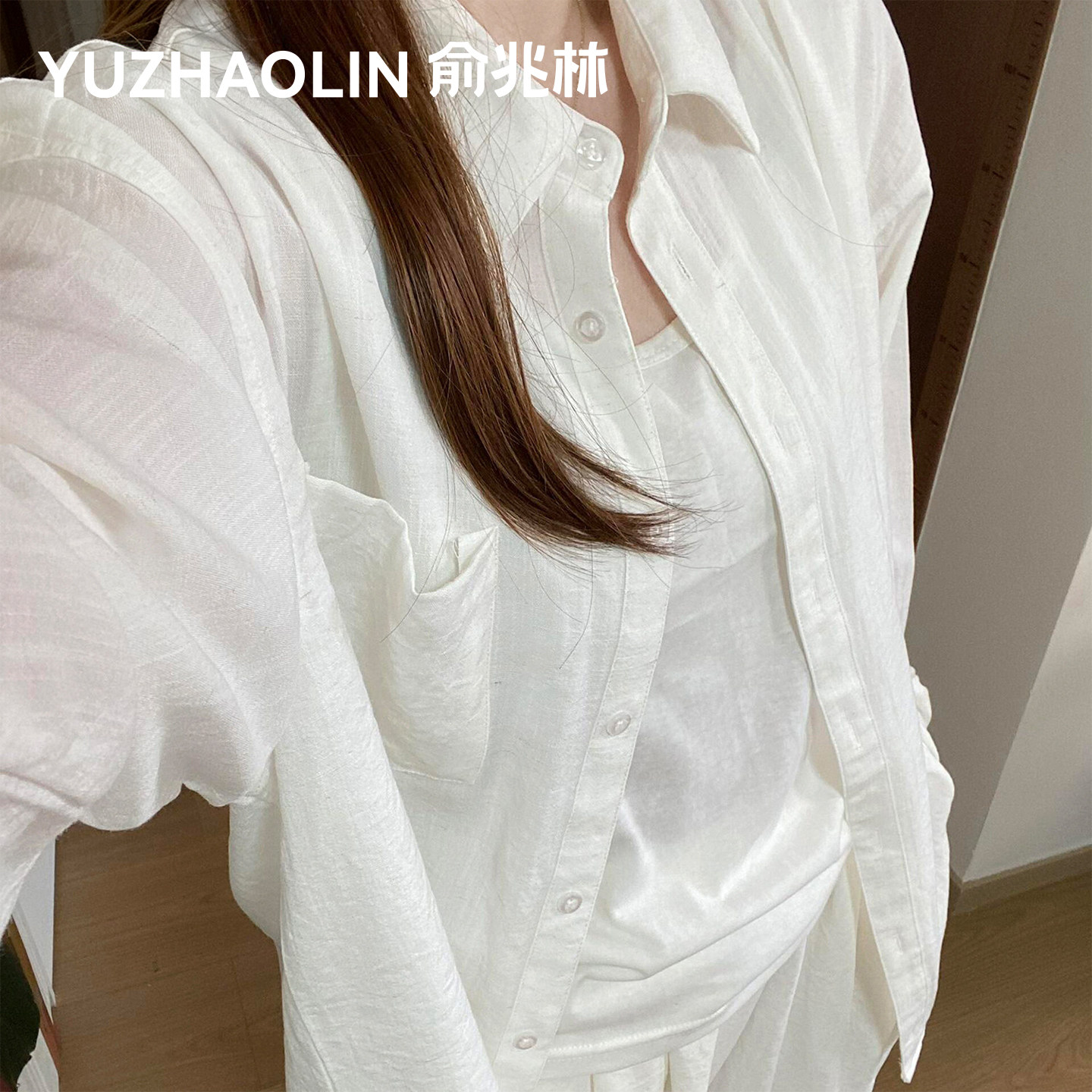 翻领衬衫女士轻薄款透气扣子开衫图片