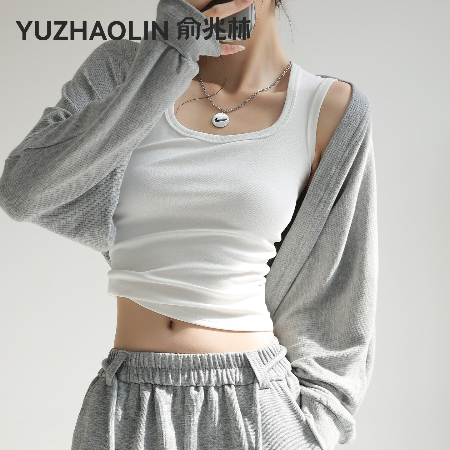 灰色吊带背心女内搭2026新款夏季棉外穿遮副乳工字宽肩带打底方领