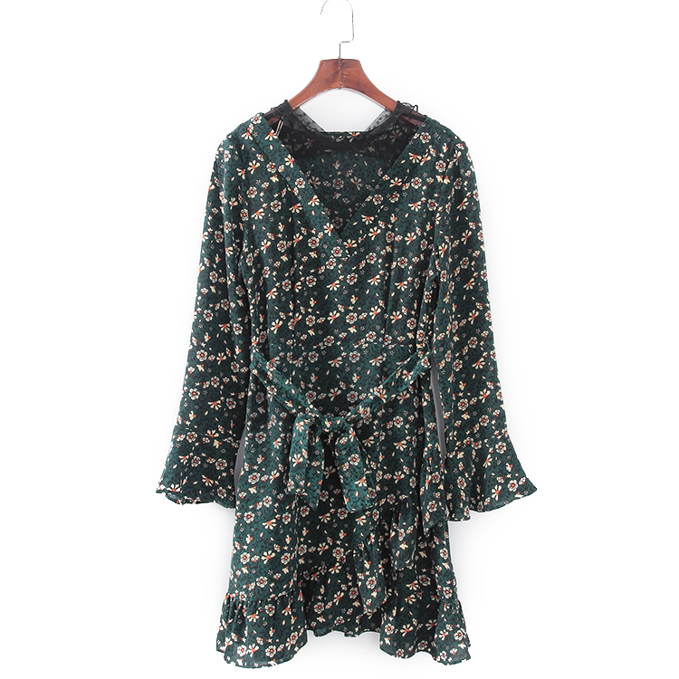 碧系列 春秋新品专柜女装库存折扣淑女风长袖碎花连衣裙F1188A