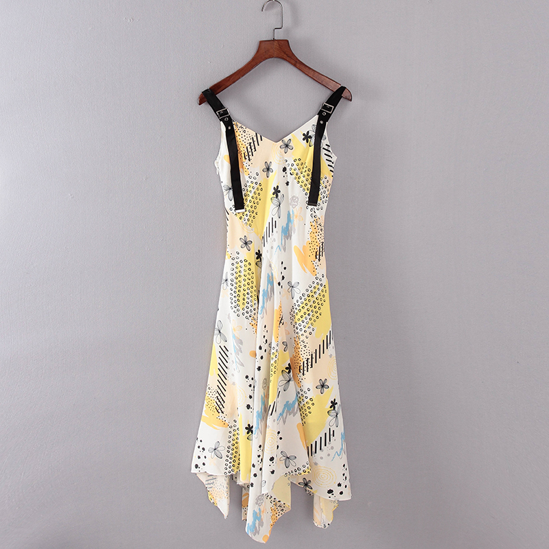 碧系列 夏季新款品牌女装库存折扣青春洋气印花吊带连衣裙F1819A