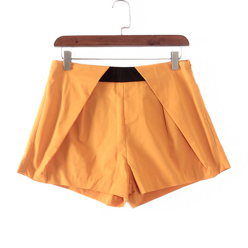 休闲百搭MC系列短款短裤