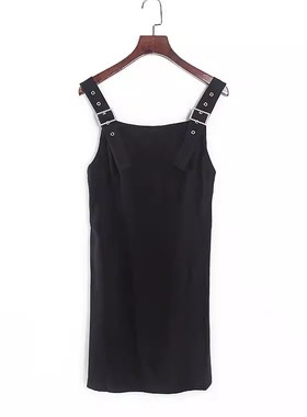 香蕉系列 夏季新款专柜女装库存折扣深蓝色修身背带连衣裙Y4483A